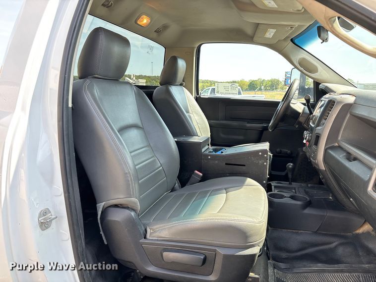 image for item ED2219 2015 RAM 5500 truck cab and chassis