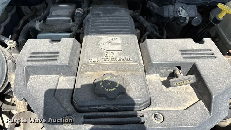 image for item ED2219 2015 RAM 5500 truck cab and chassis