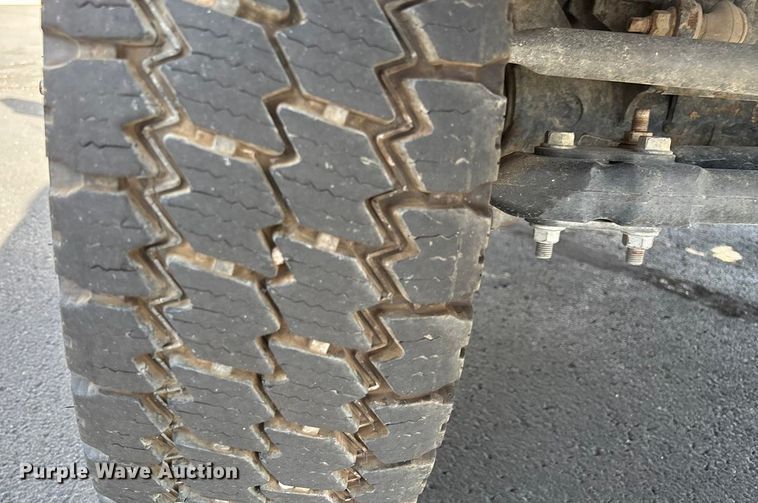 image for item ED2219 2015 RAM 5500 truck cab and chassis