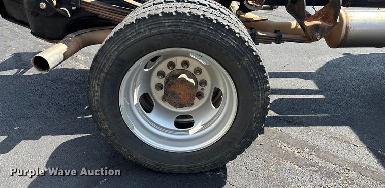 image for item ED2219 2015 RAM 5500 truck cab and chassis