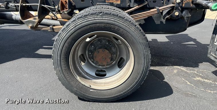 image for item ED2219 2015 RAM 5500 truck cab and chassis