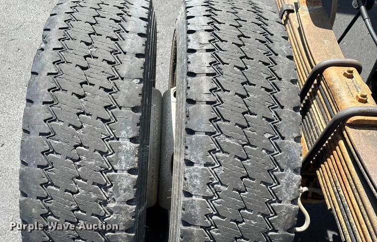 image for item ED2219 2015 RAM 5500 truck cab and chassis