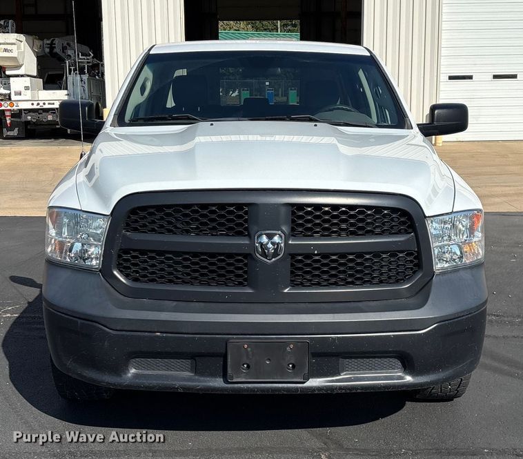 image for item ED2220 2017 RAM 1500 Crew Cab pickup truck