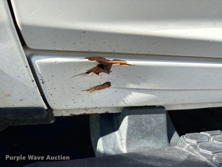 image for item ED2220 2017 RAM 1500 Crew Cab pickup truck