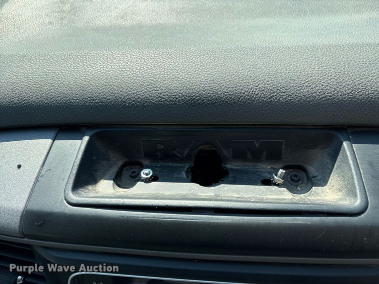 image for item ED2220 2017 RAM 1500 Crew Cab pickup truck