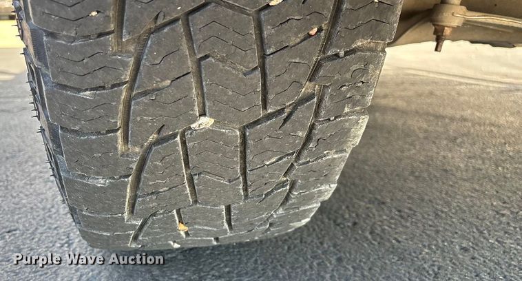 image for item ED2220 2017 RAM 1500 Crew Cab pickup truck