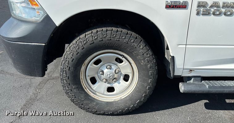 image for item ED2220 2017 RAM 1500 Crew Cab pickup truck