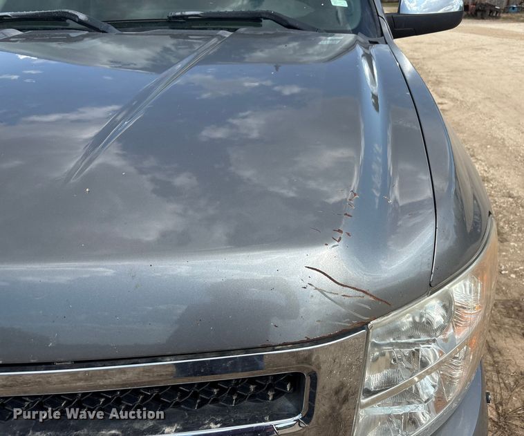 image for item ED5869 2009 Chevrolet Silverado 1500 Crew Cab pickup truck