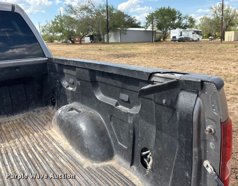 image for item ED5869 2009 Chevrolet Silverado 1500 Crew Cab pickup truck