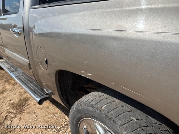 image for item ED5869 2009 Chevrolet Silverado 1500 Crew Cab pickup truck