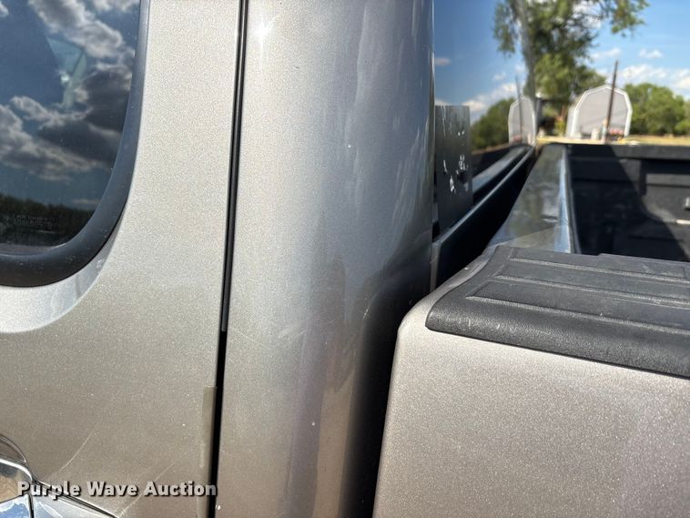 image for item ED5869 2009 Chevrolet Silverado 1500 Crew Cab pickup truck