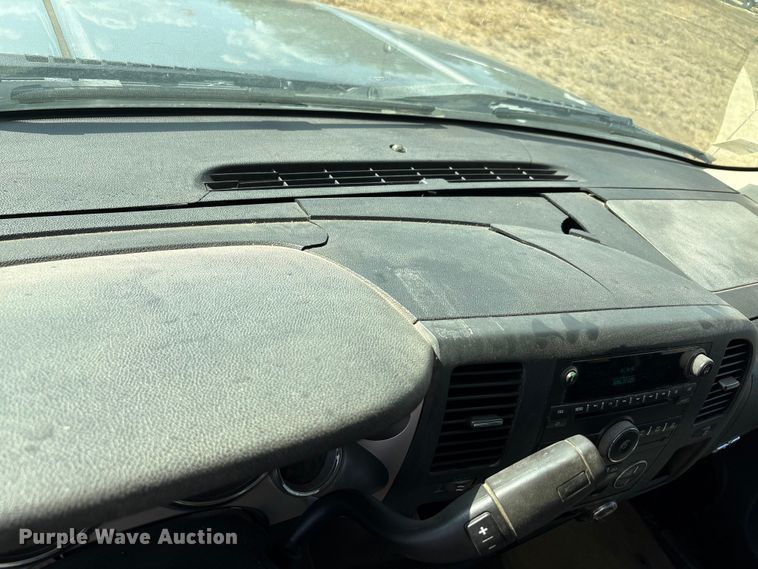 image for item ED5869 2009 Chevrolet Silverado 1500 Crew Cab pickup truck