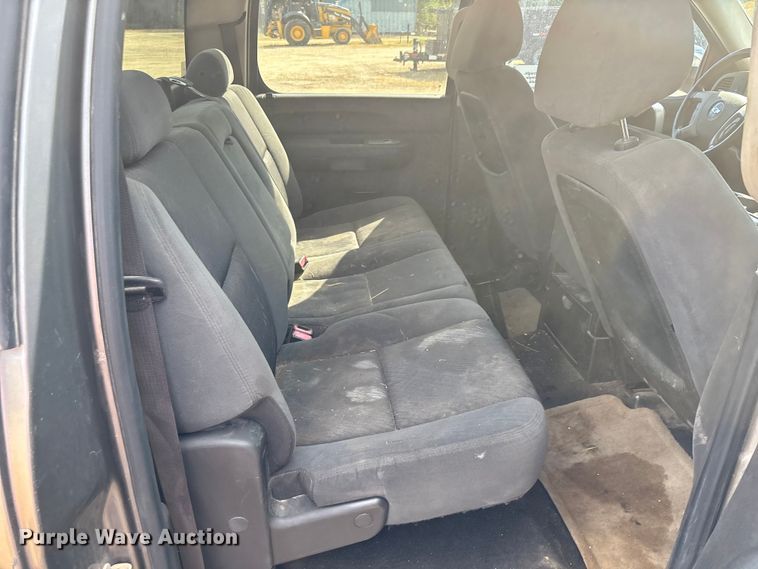 image for item ED5869 2009 Chevrolet Silverado 1500 Crew Cab pickup truck