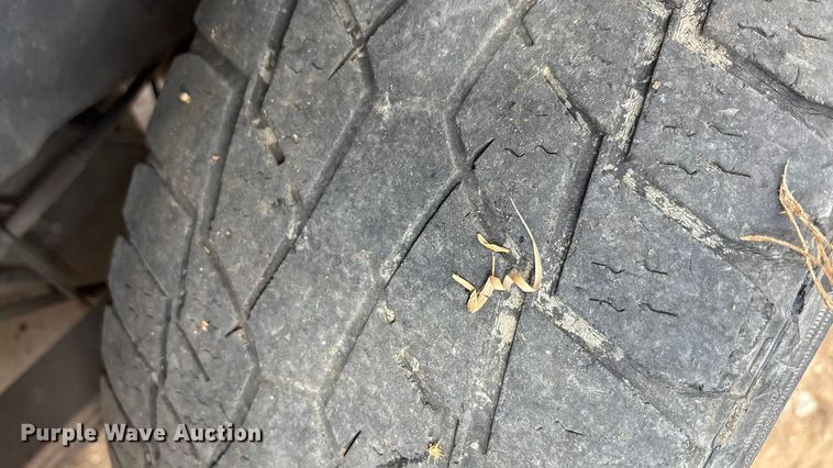 image for item ED5869 2009 Chevrolet Silverado 1500 Crew Cab pickup truck