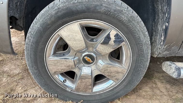 image for item ED5869 2009 Chevrolet Silverado 1500 Crew Cab pickup truck