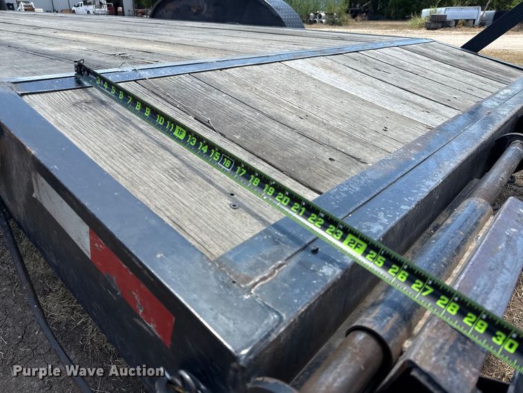 image for item ED5874 2022 C and M Trailers 83X24 GN 7K equipment trailer