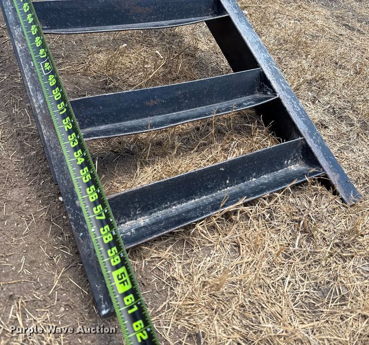 image for item ED5874 2022 C and M Trailers 83X24 GN 7K equipment trailer