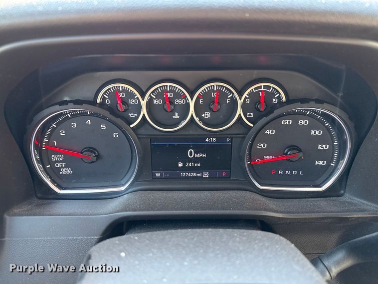 image for item ED5884 2020 Chevrolet Silverado 1500 LT Crew Cab pickup truck