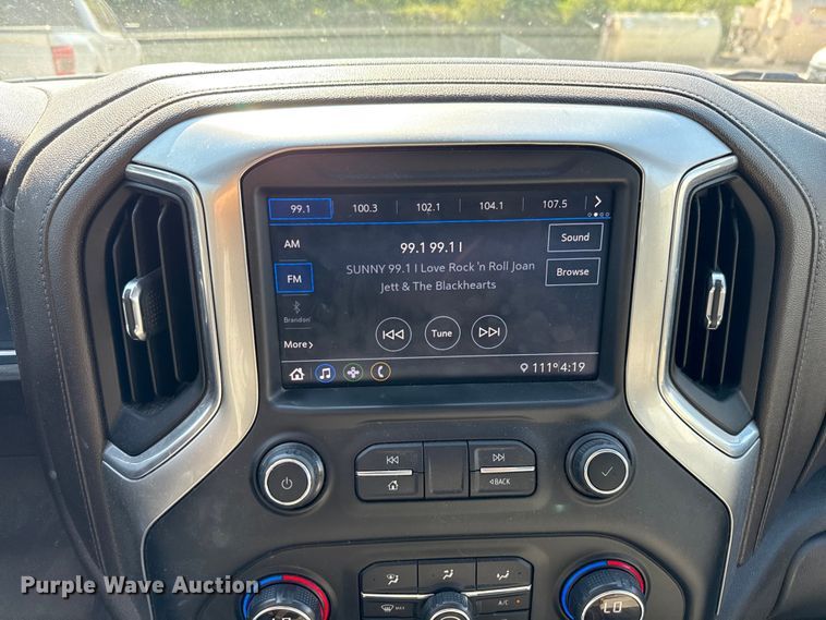 image for item ED5884 2020 Chevrolet Silverado 1500 LT Crew Cab pickup truck