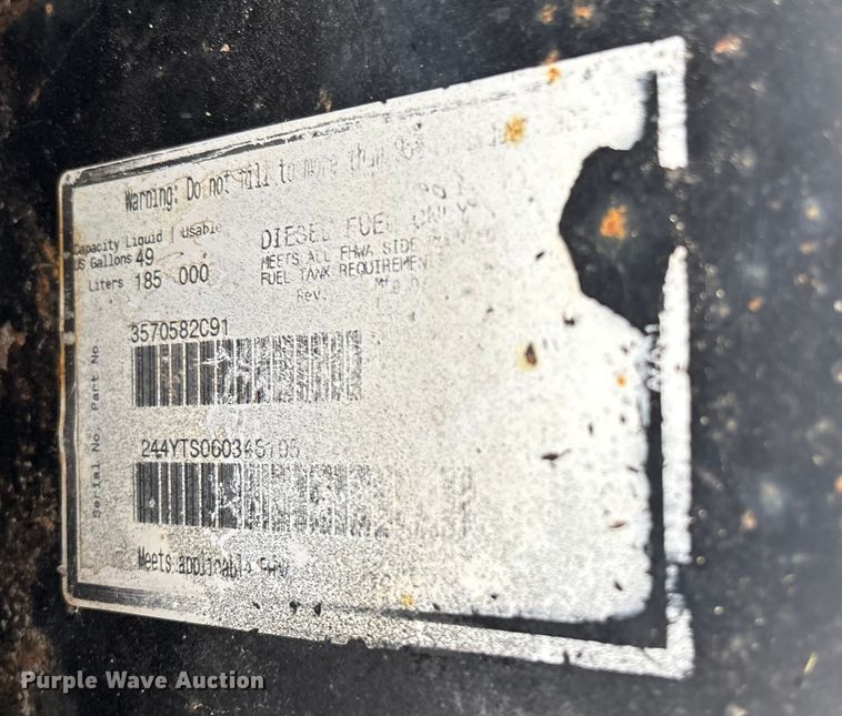 image for item EE3953 2004 Ford F650 Super Duty dump flatbed truck