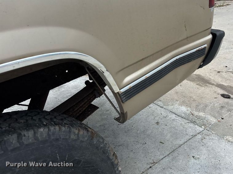 image for item EE3954 1991 Chevrolet K 2500 pickup truck