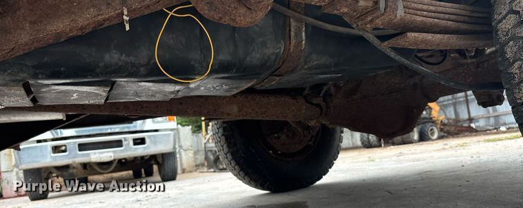 image for item EE3954 1991 Chevrolet K 2500 pickup truck