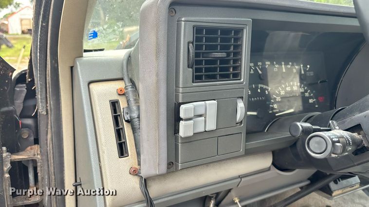 image for item EE3954 1991 Chevrolet K 2500 pickup truck