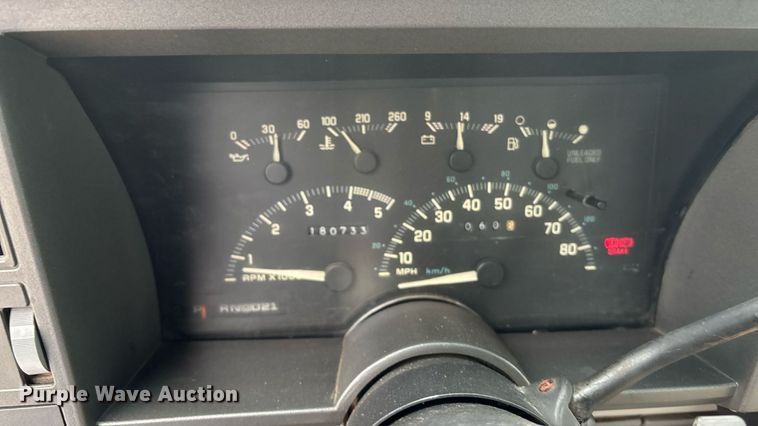 image for item EE3954 1991 Chevrolet K 2500 pickup truck