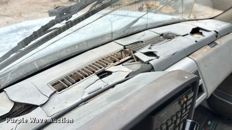 image for item EE3954 1991 Chevrolet K 2500 pickup truck