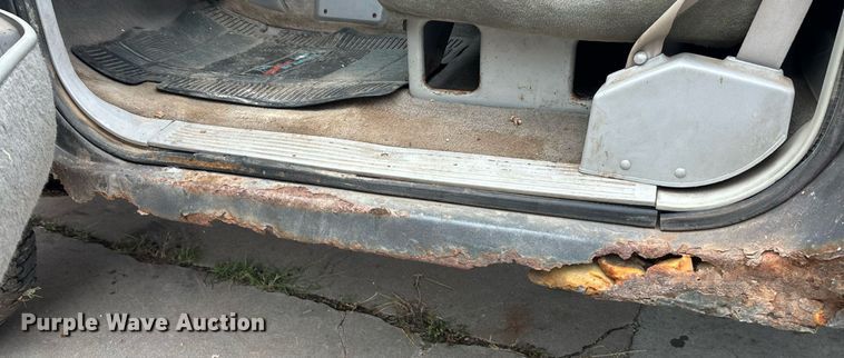 image for item EE3954 1991 Chevrolet K 2500 pickup truck