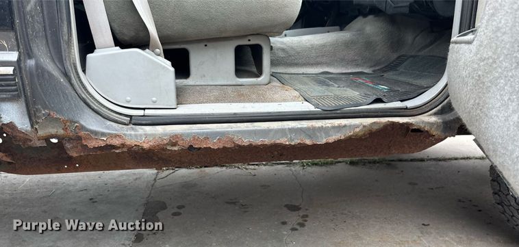 image for item EE3954 1991 Chevrolet K 2500 pickup truck