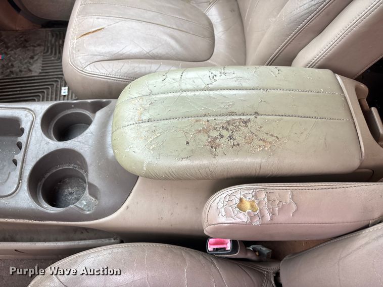 image for item EE3955 1997 Ford Expedition SUV