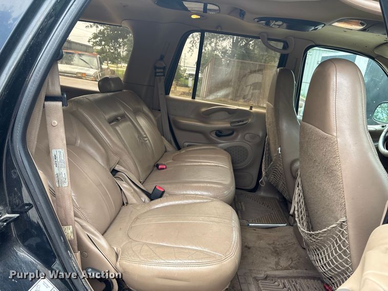 image for item EE3955 1997 Ford Expedition SUV