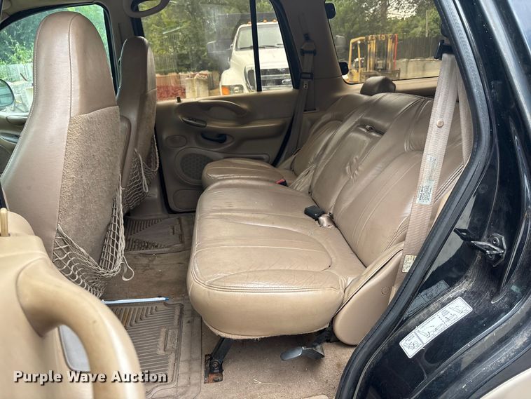 image for item EE3955 1997 Ford Expedition SUV
