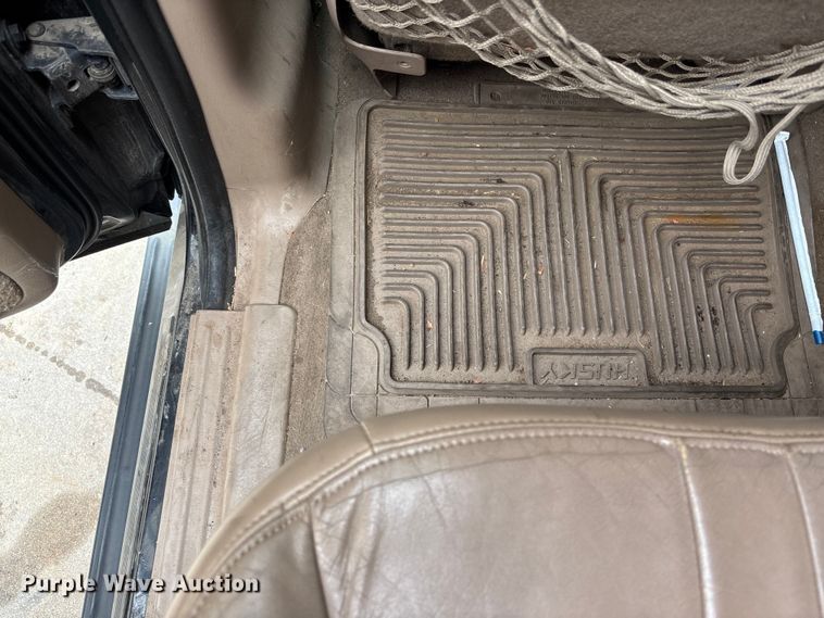 image for item EE3955 1997 Ford Expedition SUV