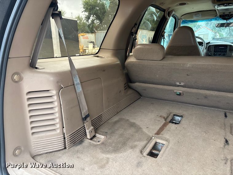 image for item EE3955 1997 Ford Expedition SUV