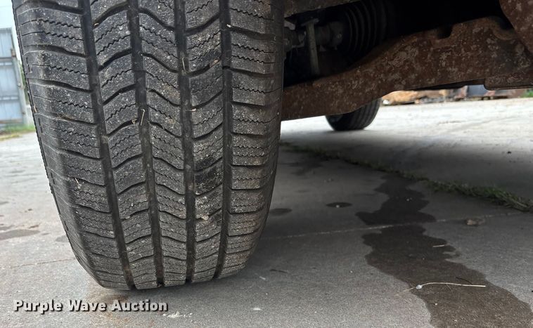 image for item EE3955 1997 Ford Expedition SUV