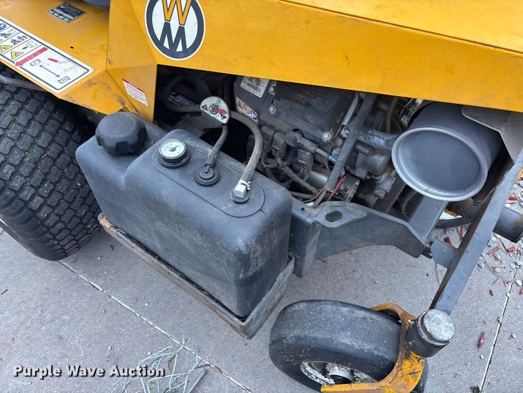 image for item EE3963 Walker  MH27I-16 ZTR lawn mower