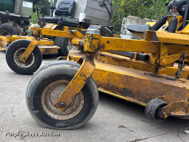 image for item EE3963 Walker  MH27I-16 ZTR lawn mower