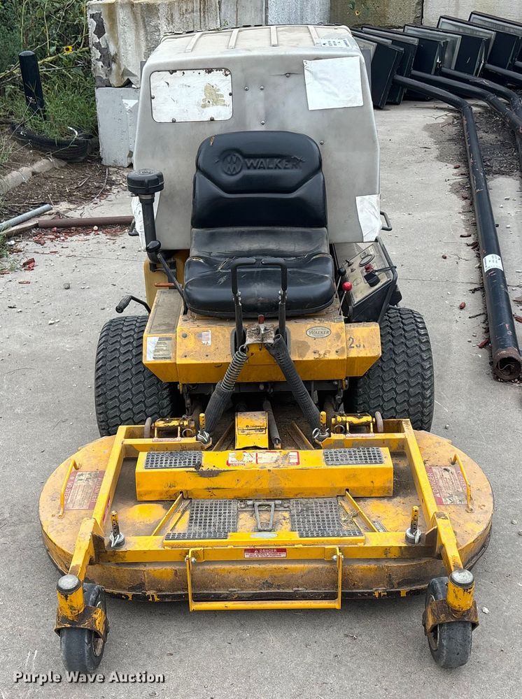 image for item EE3964 Walker MTGHS ZTR lawn mower