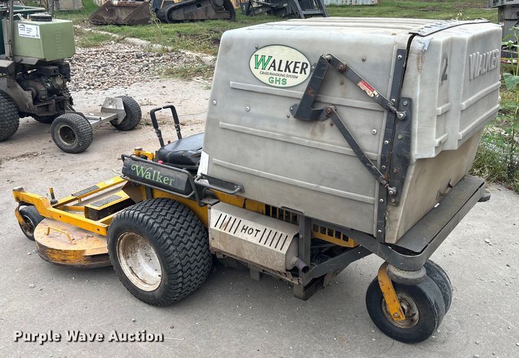 image for item EE3964 Walker MTGHS ZTR lawn mower