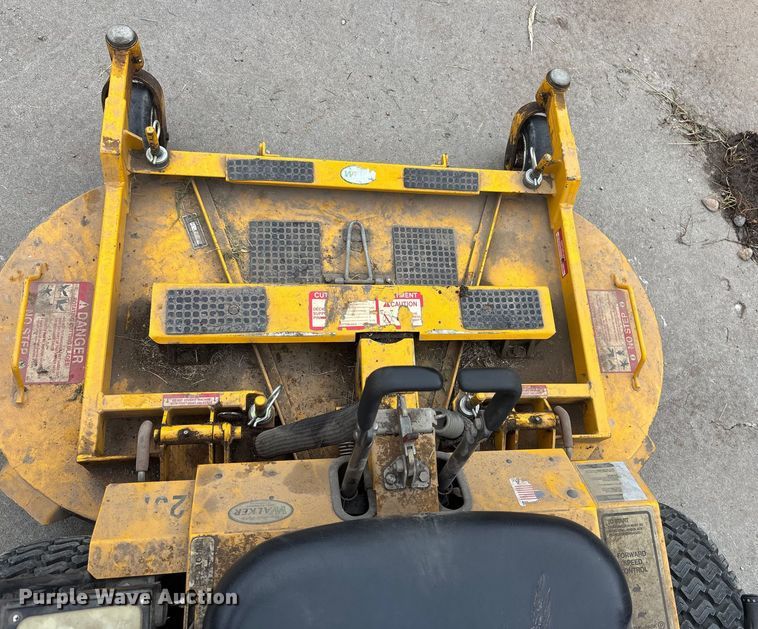 image for item EE3964 Walker MTGHS ZTR lawn mower