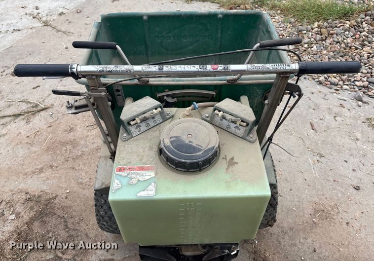 image for item EE3965 Permagreen Magnum B1B spreader