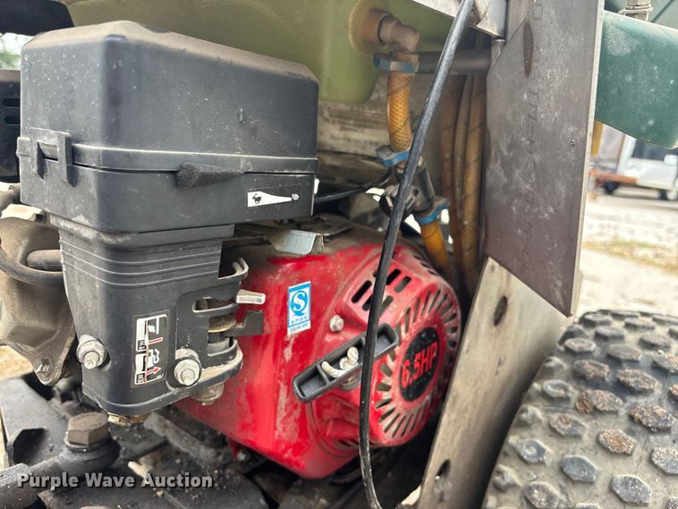 image for item EE3965 Permagreen Magnum B1B spreader