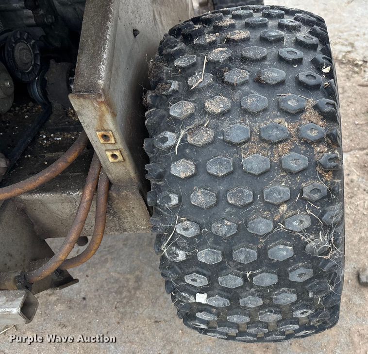 image for item EE3965 Permagreen Magnum B1B spreader