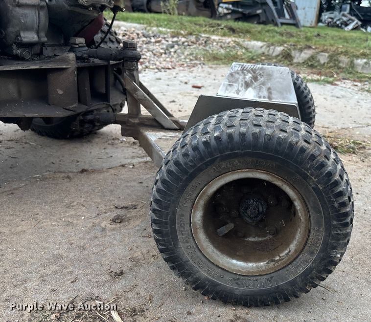 image for item EE3965 Permagreen Magnum B1B spreader