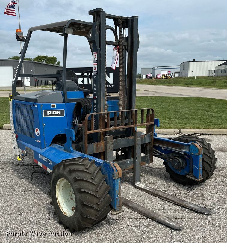 image for item EE3992 2014 Princeton PB70.3 forklift