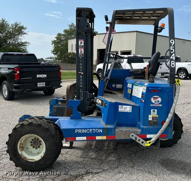 image for item EE3992 2014 Princeton PB70.3 forklift