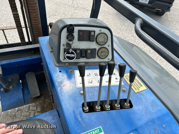 image for item EE3992 2014 Princeton PB70.3 forklift