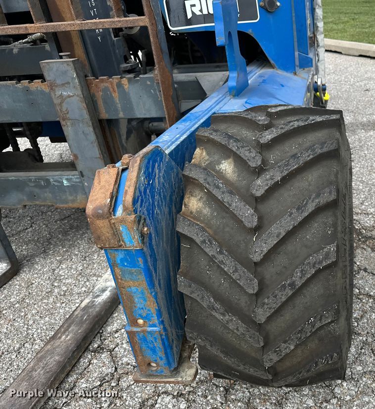 image for item EE3992 2014 Princeton PB70.3 forklift